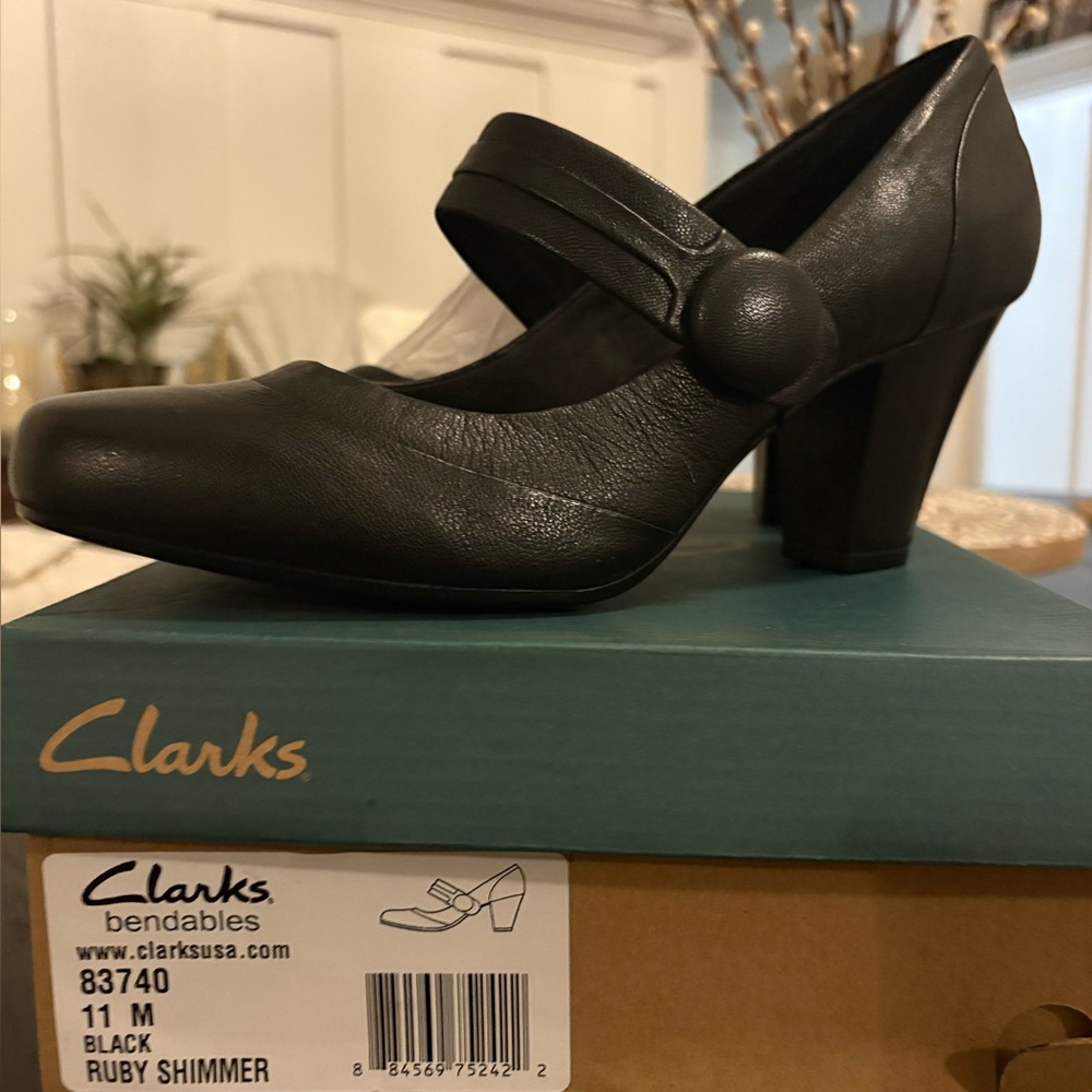 Clarks Black Ruby Shimmer Heels